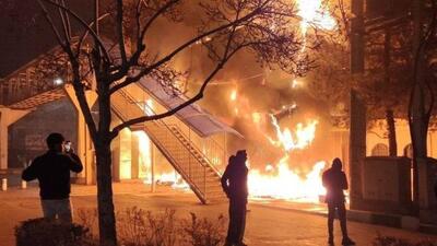  فضای ایلام در پنجشنبه شب با همه کشور متفاوت بود | کسانی در خیابان رفت وآمد داشتند که کاملا مسلح بودند