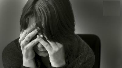 چگونه به یک دوست در بحران روانی کمک کنیم ؟