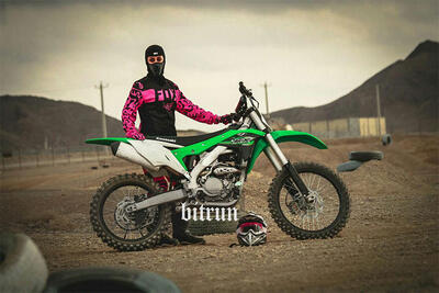 گواهی نامه موتورسیکلت بانوان صادر می‌شود / نحوه ثبت نام