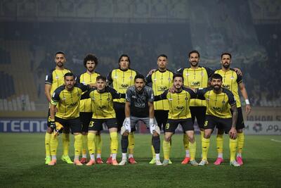  سپاهان _ گل گهر؛ نبرد مدعیان در نصف جهان