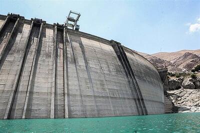  کاهش ۴۰ درصدی آب پشت سدهای آذربایجان غربی
