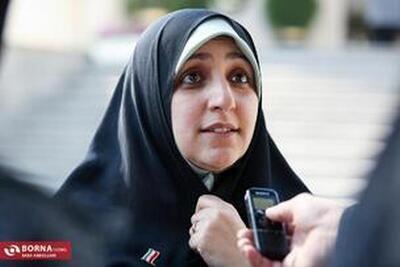 معاون رئیس‌جمهوری: صدور گواهینامه موتورسواری زنان نهایی شد