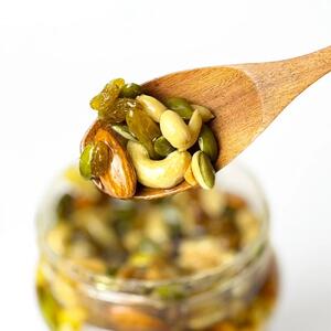  طرز تهیه ترشی آجیل؛ طعمی خاص برای سفره های ایرانی