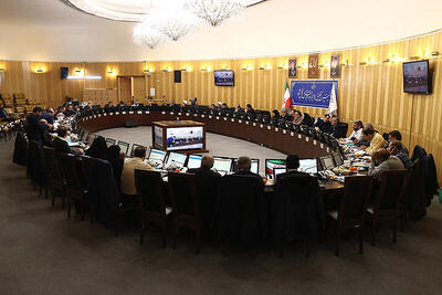 تقویت منابع بازنشستگی و نظام بانکی