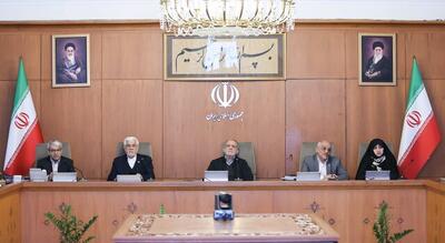 تاکید پزشکیان در رسیدگی به خانواده‌ آسیب‌دیدگان و پیگیری برای تسریع در آزادی زندانیان - سایت خبری اقتصاد پویا