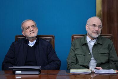 پزشکیان:نحوه مواجهه با اعتراضات و مطالبات مردم،درجلسات شورای عالی انقلاب فرهنگی بررسی شود - سایت خبری اقتصاد پویا