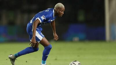 وینگر خارجی استقلال بالاخره برگشت؛ جمع خارجی‌های تیم تکمیل شد