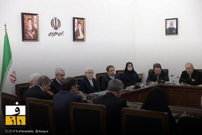 عارف: دولت در مواقع ضروری از اقتدار خود استفاده می‌کند