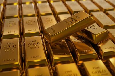 طلا در آستانه ۲۰۲۶: رکوردشکنی‌های تاریخی و پیش‌بینی‌های عجیب