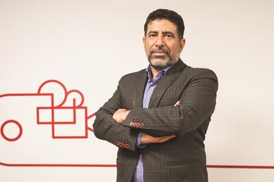 نهاد‌ها در تصویب و داوری پایان‌نامه‌ها مشارکت داده می‌شوند