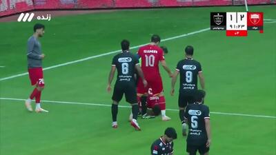 گریه‌های فرشاد احمدزاده بعد از گلزنی به پرسپولیس + ویدئو