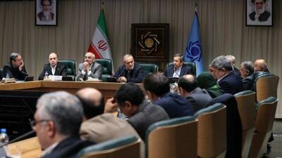 دستور پزشکیان برای واردات کالاهای اساسی از مرز