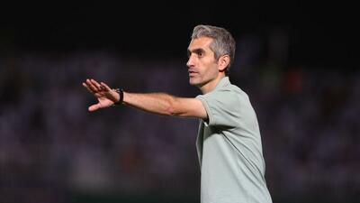 دوئل فانوس به دستان در قعر جدول