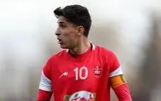 امیرحسین محمودی کیست؟