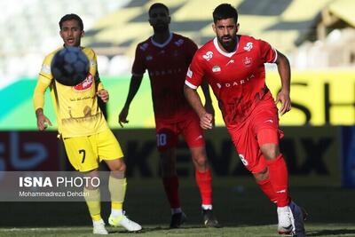 نمایش تیم پرسپولیس در برابر فجرسپاسی