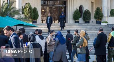  تصاویر حاشیه جلسه هیات دولت در ۸ بهمن | جهان نیوز