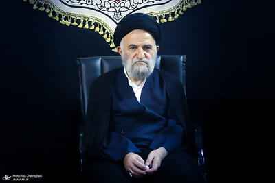  آیت‌الله غروی، عضو شورای عالی حوزه‌های علمیه: صدای مردم شنیده شد/ رقیب بدی به نام «شبکه‌های اجتماعی» داریم/ کسانی که دشمنی‌شان بر ما ثابت شده، دلسوز ما نیستند/ 80 درصد مشکلات کشور مربوط به تحریم‌ها است