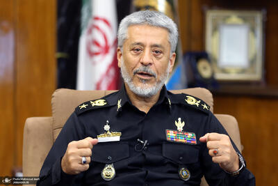  دریادار سیاری: ارتش آمادگی کامل دارد/ دشمن می‌داند اگر بخواهد حرکتی انجام دهد، آسیب زیادی خواهد خورد