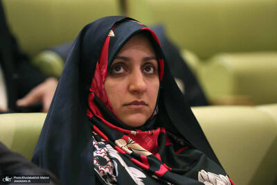 معاون پزشکیان خبر داد: صدور گواهینامه موتورسواری زنان نهایی شد