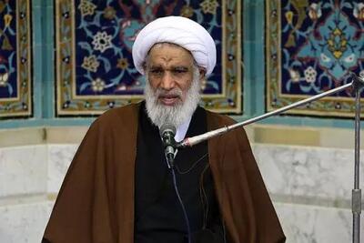  نماینده خبرگان رهبری: تعرض به امام خامنه‌ای به‌منزله اعلان محاربه با اسلام است/ علمای اسلام همه مسلمانان را برای مبارزه با آمریکا دعوت خواهند کرد