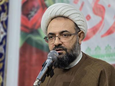  امام جمعه لنگرود:  طلاب و روحانیون  خودشان را به روز کنند