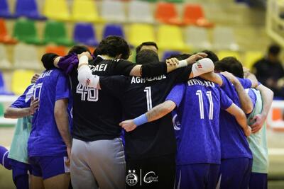 عکس | حضور معنوی تیم استقلالی‌ها در حرم امام رضا (ع)