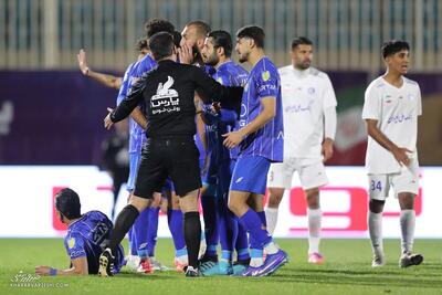 واکنش کارشناسان داوری به چهار صحنه مشکوک/ قبل گل خطا شد؟ پنالتی استقلال سوخت؟