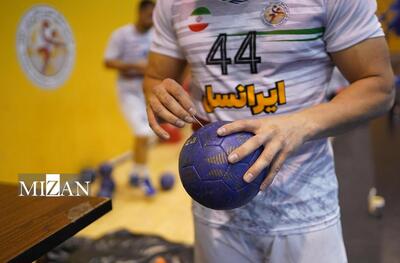 هندبال ایران زیر ذره‌بین انتقاد؛ وقتی تدارکات پرهزینه هم گره‌گشا نشد/ چرا تیم ملی با رافائل به جام جهانی نرسید؟