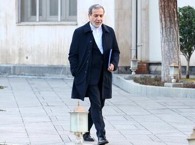 خبر عراقچی درباره تماس با ویتکاف