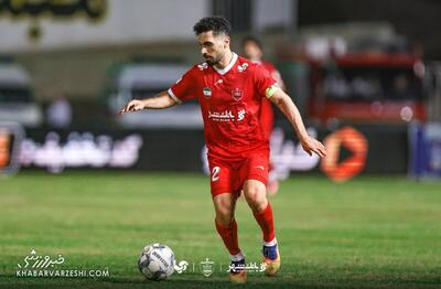 شوک ۵ دقیقه‌ای به پرسپولیس؛ کاپیتان دوباره مصدوم شد - پارس فوتبال