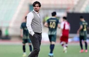 واکنش سعید دقیقی به صحنه درگیری فرشید باقری با نیمکت پیکان