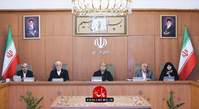 استانداران با تشکیل کارگروهی ویژه رسیدگی به خانواده‌های آسیب‌دیدگان حوادث اخیر را در دستور کار قرار دهند/ تلاش دشمنان برای ایجاد التهاب و بی‌ثباتی در جامعه نباید موجب غفلت ما از ضعف‌ها و نارسایی‌های داخلی شود/ وزارت دادگستری پیگیری و تعامل لازم با قوه قضائیه،‌ به منظور تسریع در روند آزادی زندانیان را به عمل آورد