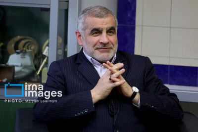 آقای همتی بابت عدم حضور در کمیسیون تلفیق عذرخواهی کرد/ طبق قانون همتی و مدنی‌زاده باید در کمیسیون حاضر شوند