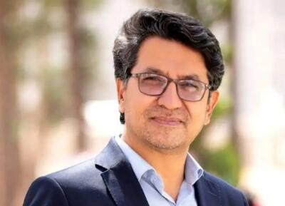 عبدالرضا قندهاری فعال فرهنگی نیشابور بازداشت شد