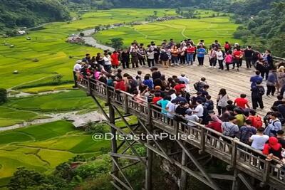  معماری طبیعت؛ مردم سمت چپ پل پرواز کردن