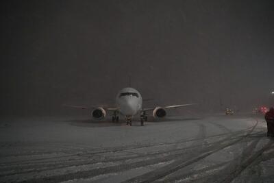 پرواز‌های فرودگاه ارومیه با وجود بارش برف برقرار است