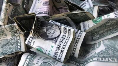  رسانه: معامله‌گران روی سقوط نرخ دلار آمریکا شرط‌بندی‌های بی‌سابقه‌ای کرده‌اند