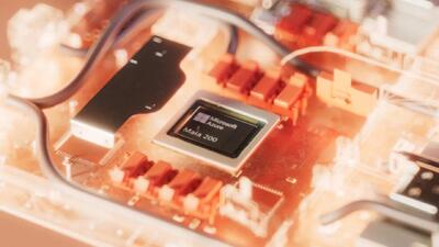  مایکروسافت از Maia 200، نسل دوم شتاب‌دهنده هوش مصنوعی خود رونمایی کرد + ویدیو