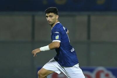 تمایل سرخپوشان به خرید هافبک سابق استقلال