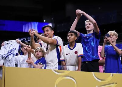  بیانیه چلسی بعد از چاقو خوردن دو هوادار