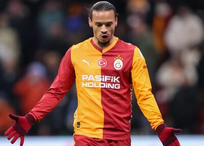 حرکت دیوانه‌وار سانه قبل از بازی با منچسترسیتی