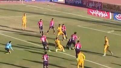 گل زیبای لوشکیا؛ گل اول تراکتور به آلومینیوم