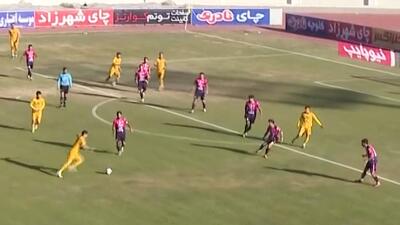 شوت خامروبکوف را خلیفه مهار کرد