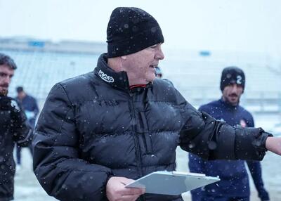 صدرنشینی عجیب تراکتور در 55 روز! (عکس)