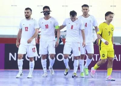 سوپراستار فوتسال ایران چشم بسته شلیک کرد