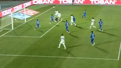 فرصت‌سوزی بازیکن استقلال خوزستان درمقابل دروازه