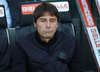 کونته: اسپالتی حرف غلط و نابه‌جایی زد