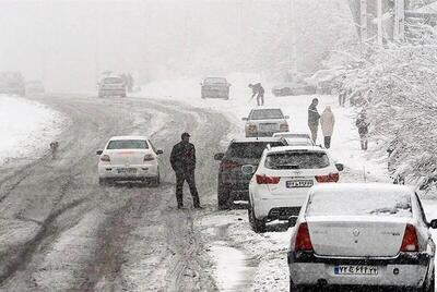 کولاک برف در آزاد راه تهران – شمال