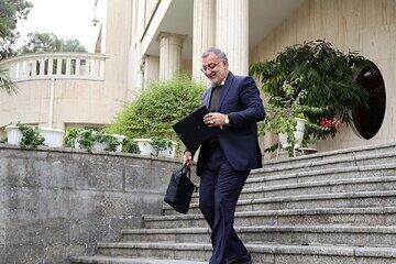 واکنش تند زاکانی به جراحی اقتصادی پزشکیان / نظر زاکانی درباره تنش با دولت / دولت با تنش مواجه نخواهد شد اگر... / تحلیل اقتصادی شهردار تهران