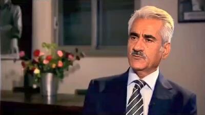  تجزیه طلبان مسلحی که پشت دوربین آدم می‌کشند و جلوی دوربین، با کت و شلوار و حتی حذف تفنگ با فتوشاپ می‌شوند  فعال سیاسی !